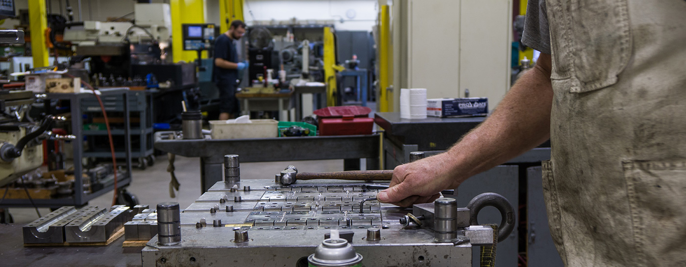 Injection Molding Pittsfield Plastics Engineering, Inc.