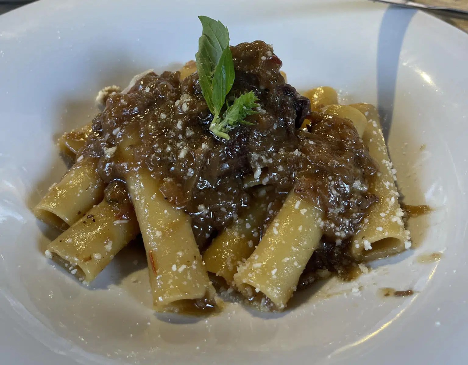 Pasta alla genovese di Antonino Cannavacciuolo con i tre comandamenti