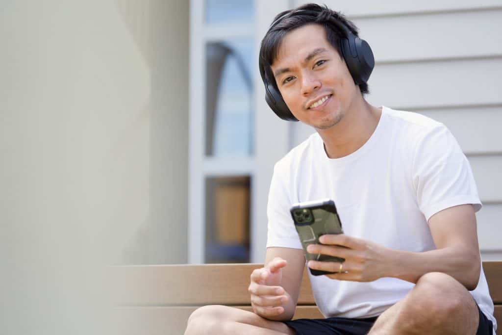 Bluetooth Digital Picture Frames Explained in 10Minutes PixStar Blog