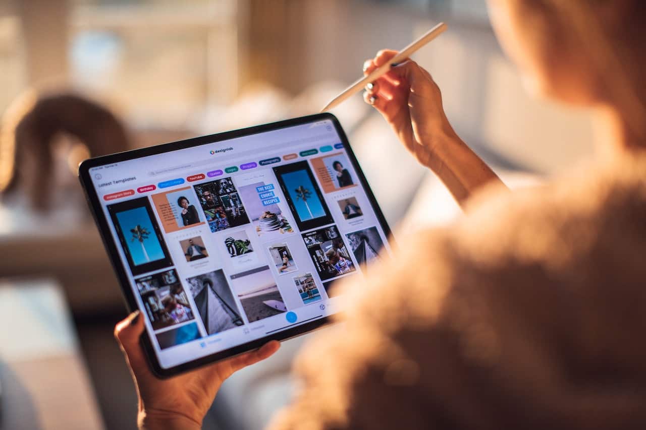 Are Digital Frames with Email for Your Home a Good Choice? PixStar