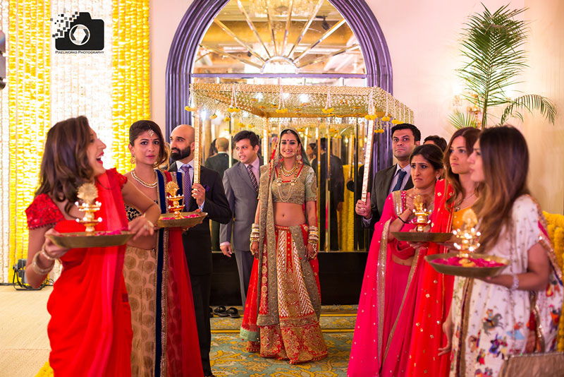 Are you looking for a Sindhi wedding Photographer in Pune