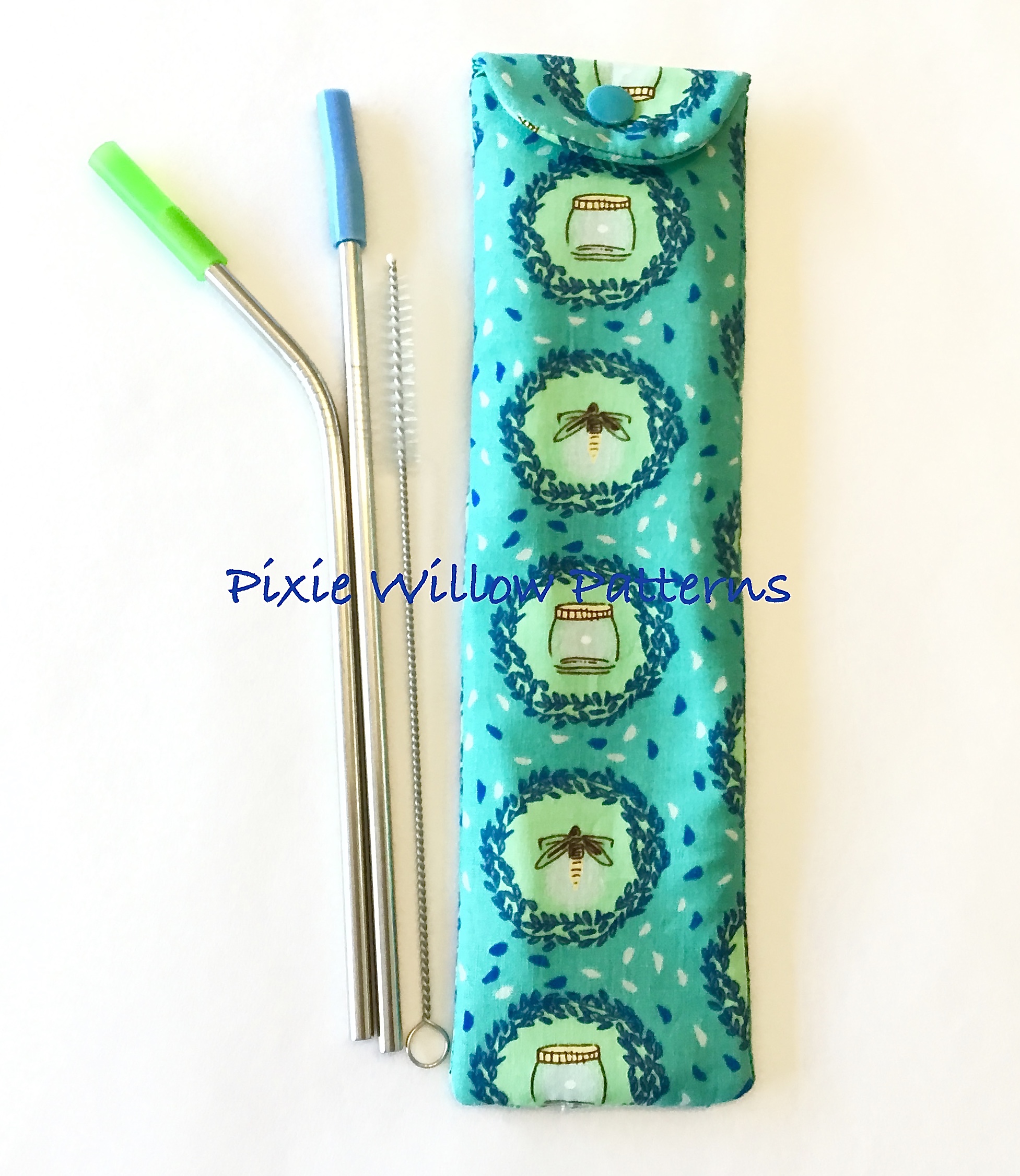 ITH ReUsable Straw Pouch. 8×12 In the hoop bag Pixie Willow Patterns