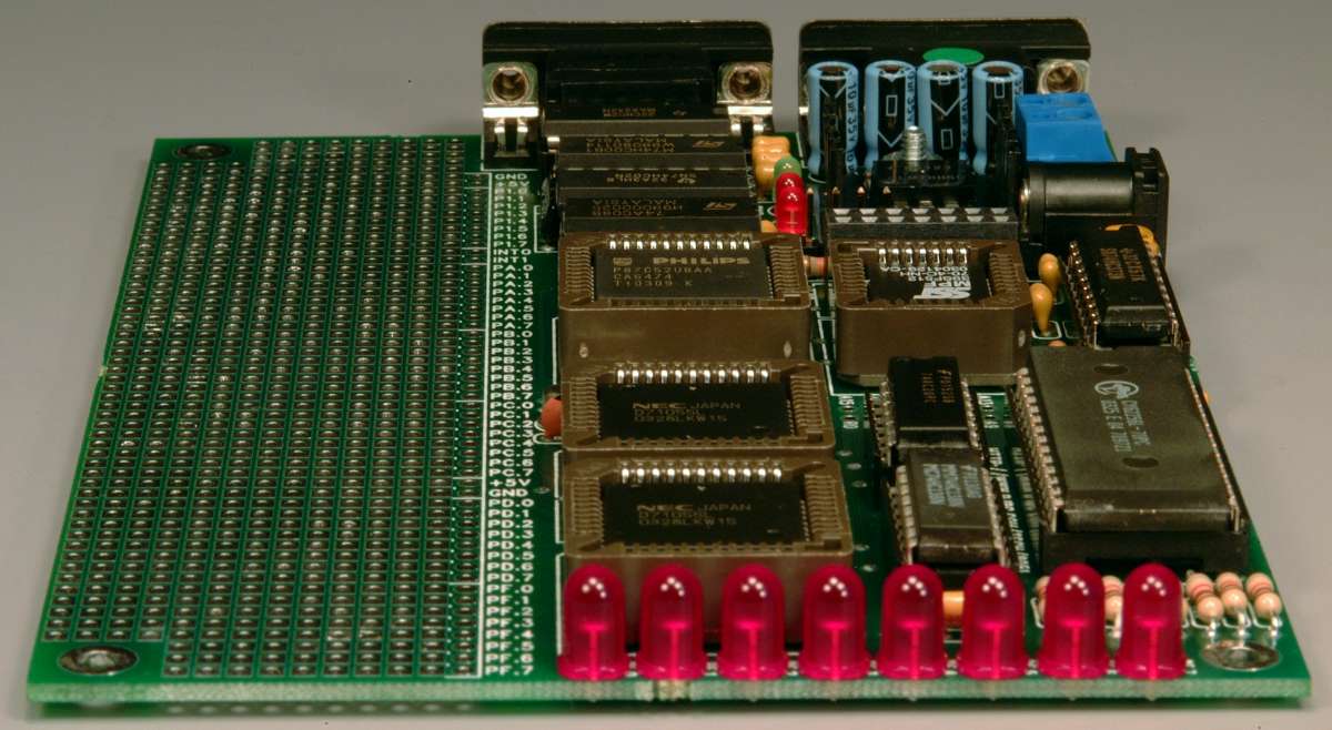 8051 Development System Circuit Board