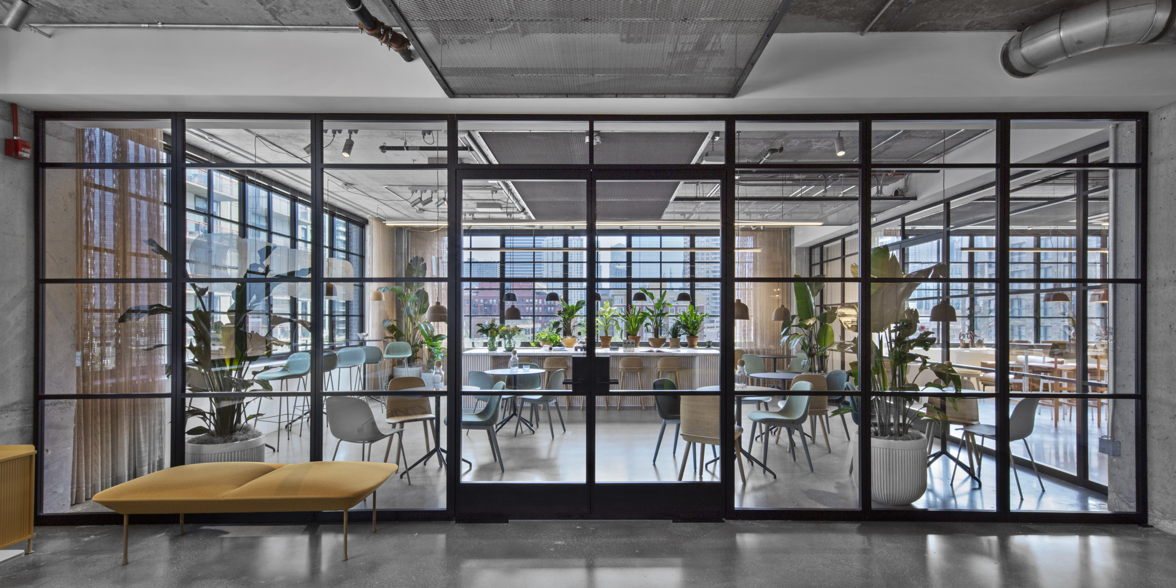 KNOLL Chicago Showroom PK30 System