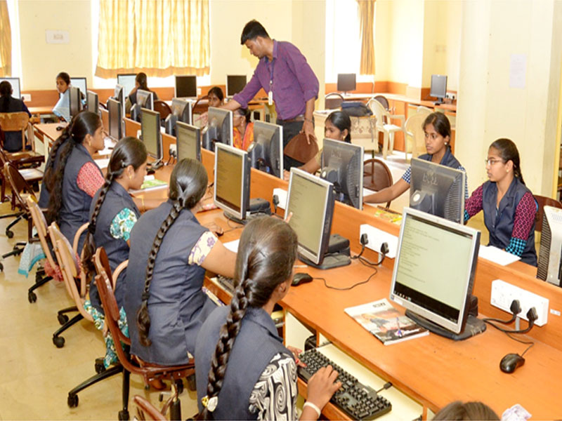 P.K.R.Arts College For Women