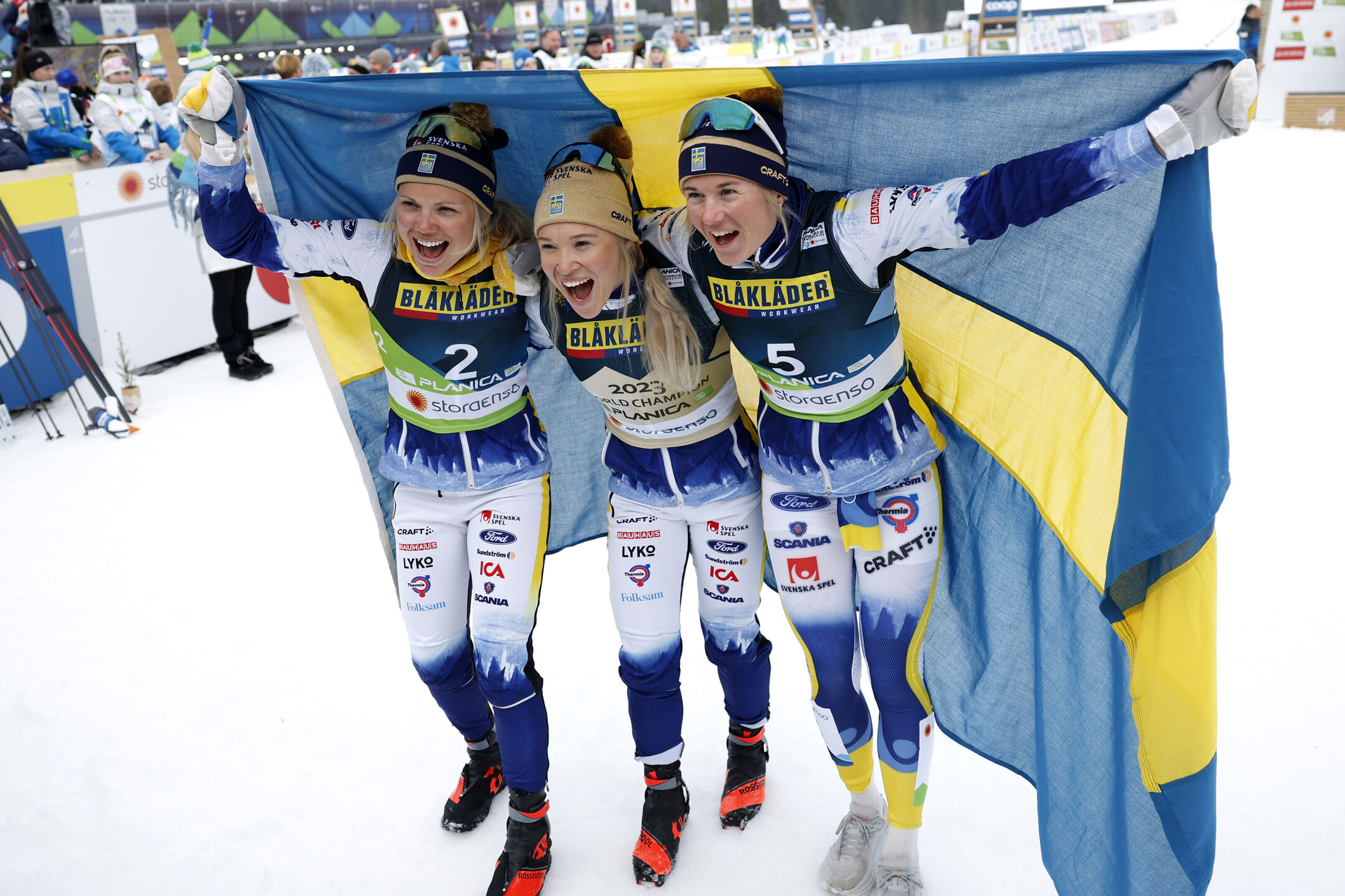 Sweden's Women crosscountry skiers dominate, Klaebo defends title