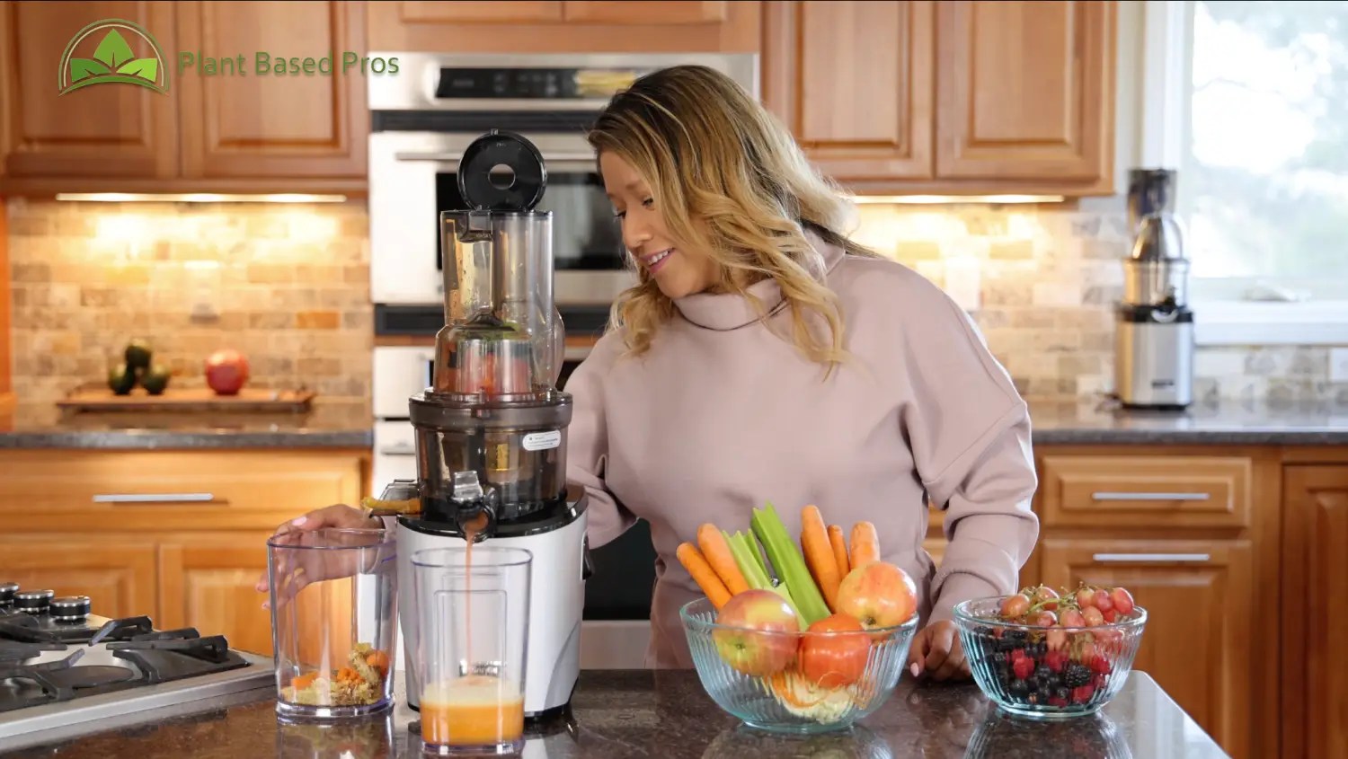 Kuvings REVO830 Juicer Review Plant Based Pros