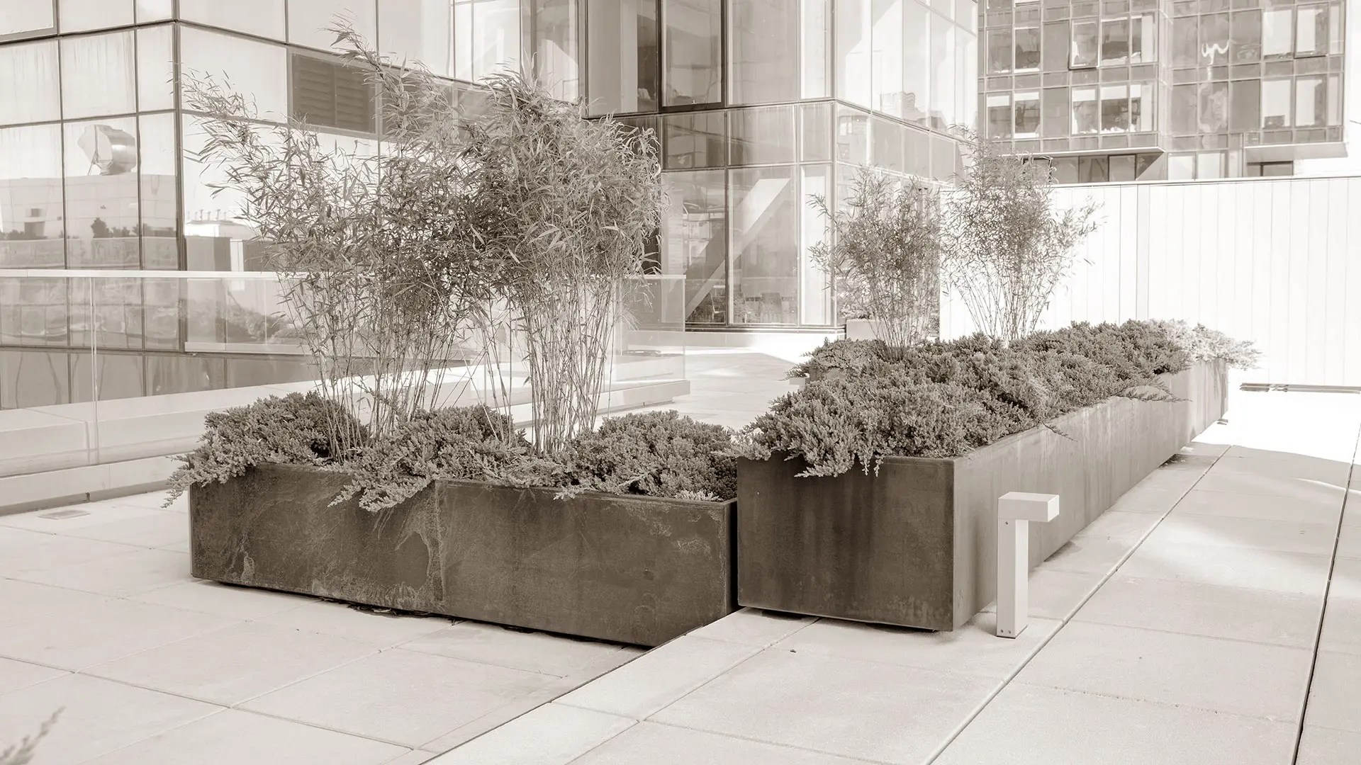 Contact Us Planters Stores Near Me PlanterCraft