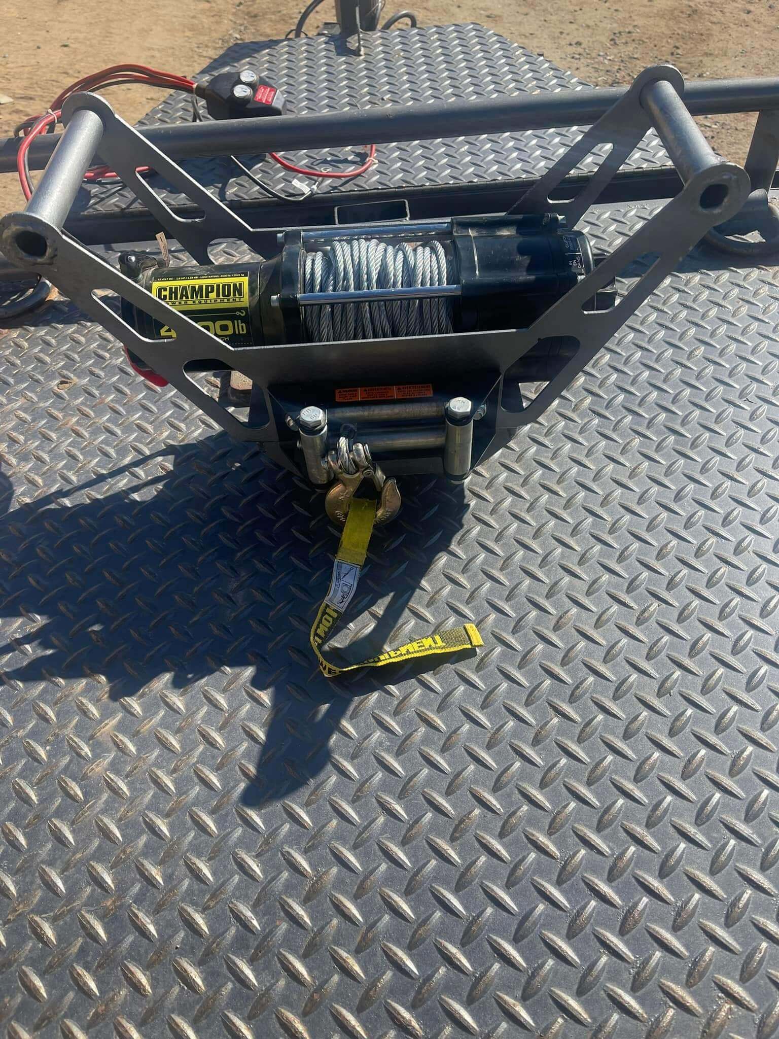4500lbs. winch cradle