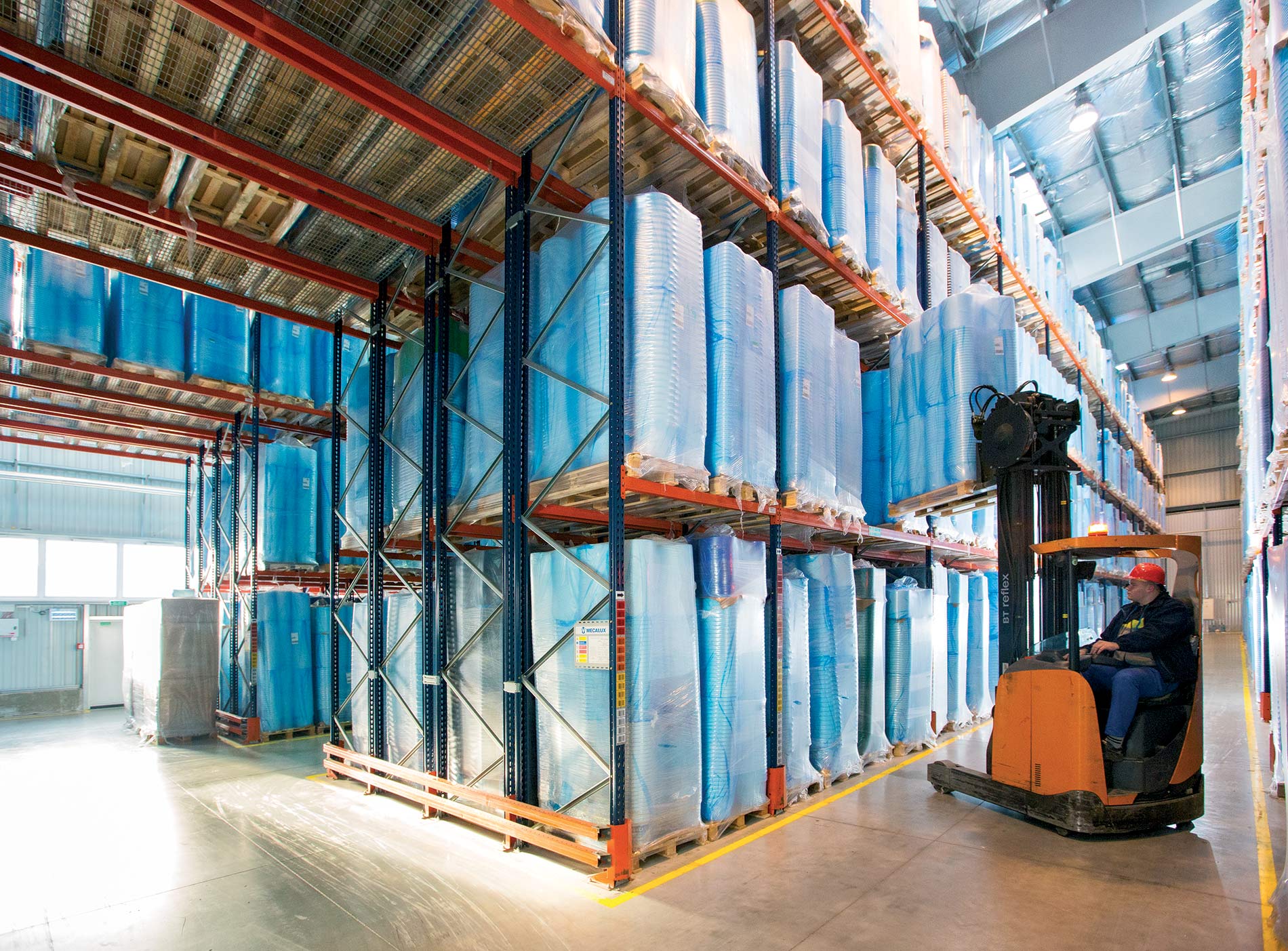 Kontakt Plast-Box S.A.