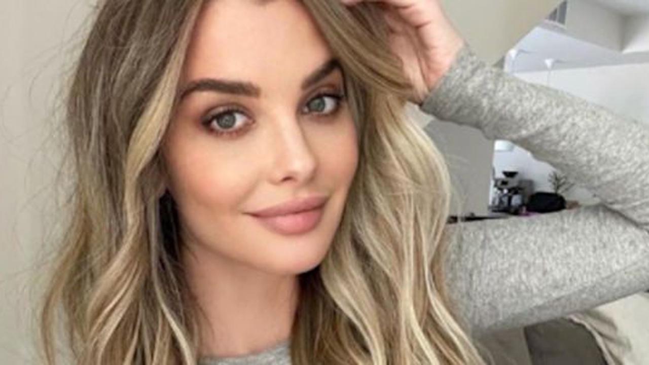 Emily Sears A Bold Journey Through Plastic Surgery Plastic Surgery Talks