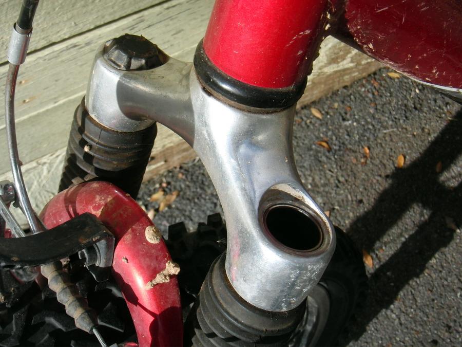 Bicycle fork cap Plastimake