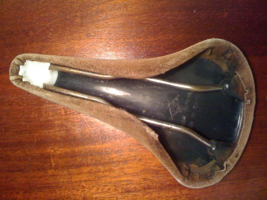 Bike seat repair Plastimake