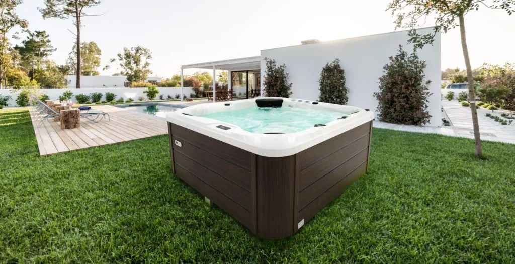How to Empty a Hot Tub the Right Way Platinum Spas