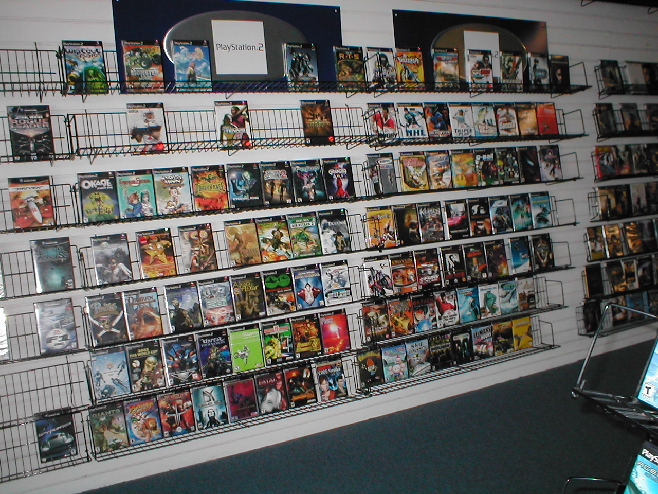 Videogame Store Info