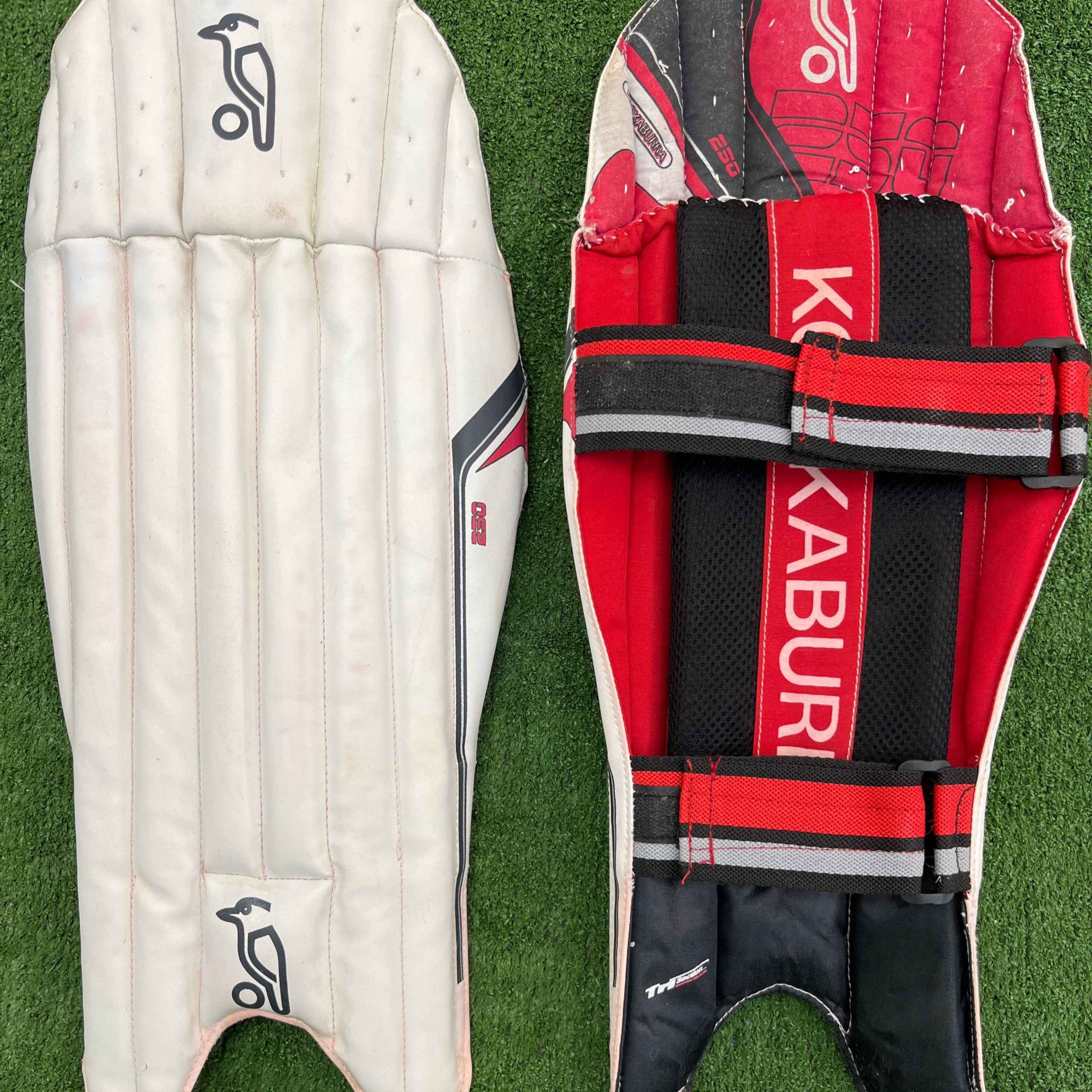 Kookaburra cricket pads kids Play It On