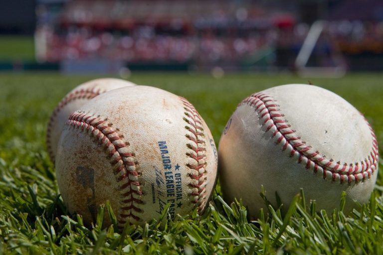 MLB Run Line Betting What is the Run Line in Baseball?