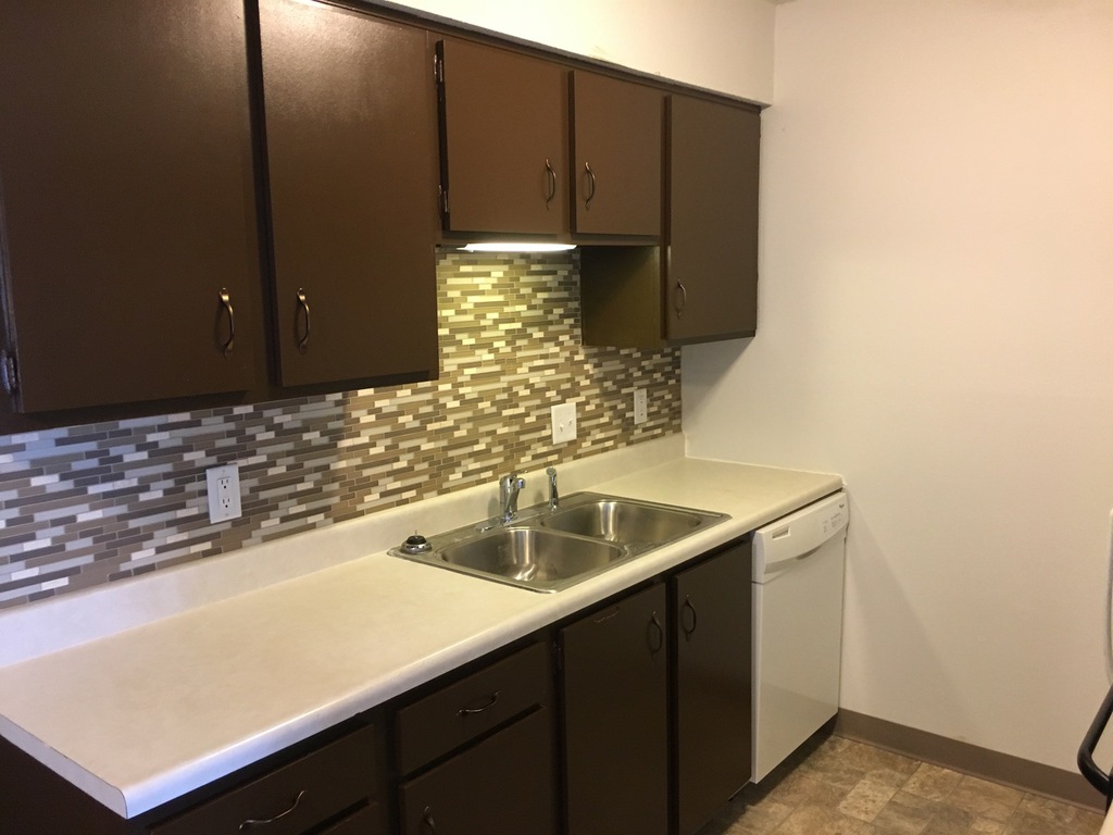 Plaza West Apartments Photo Gallery