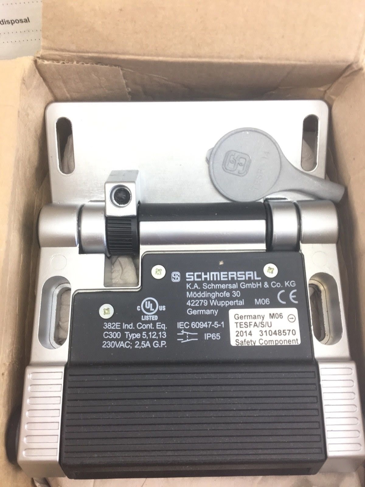 SCHMERSAL VAL0207454 HINGED SAFETY GATE SWITCH 101182711 (F289)