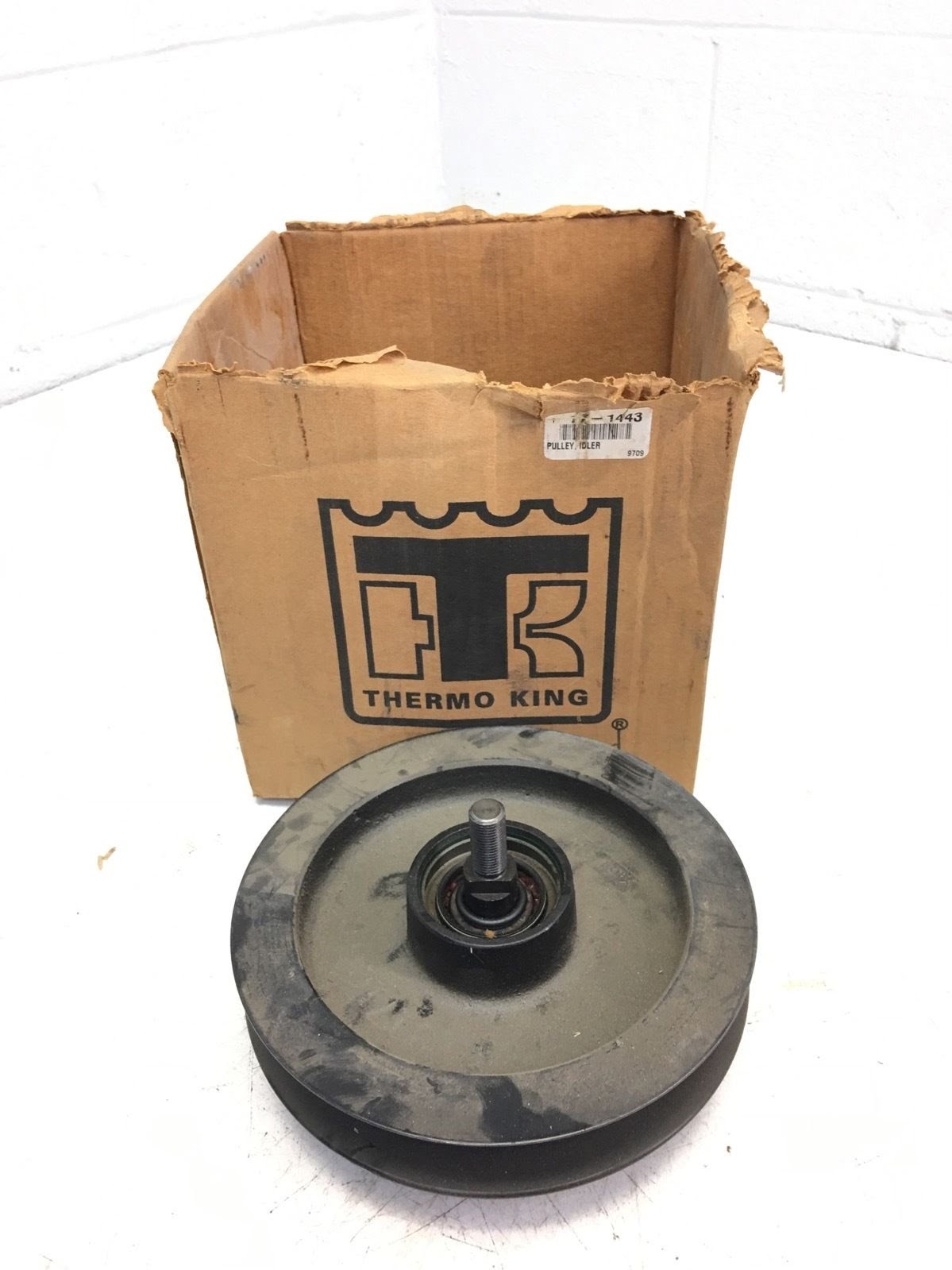 THERMO KING 771443 IDLER PULLEY, FLAT GROOVE (B297)