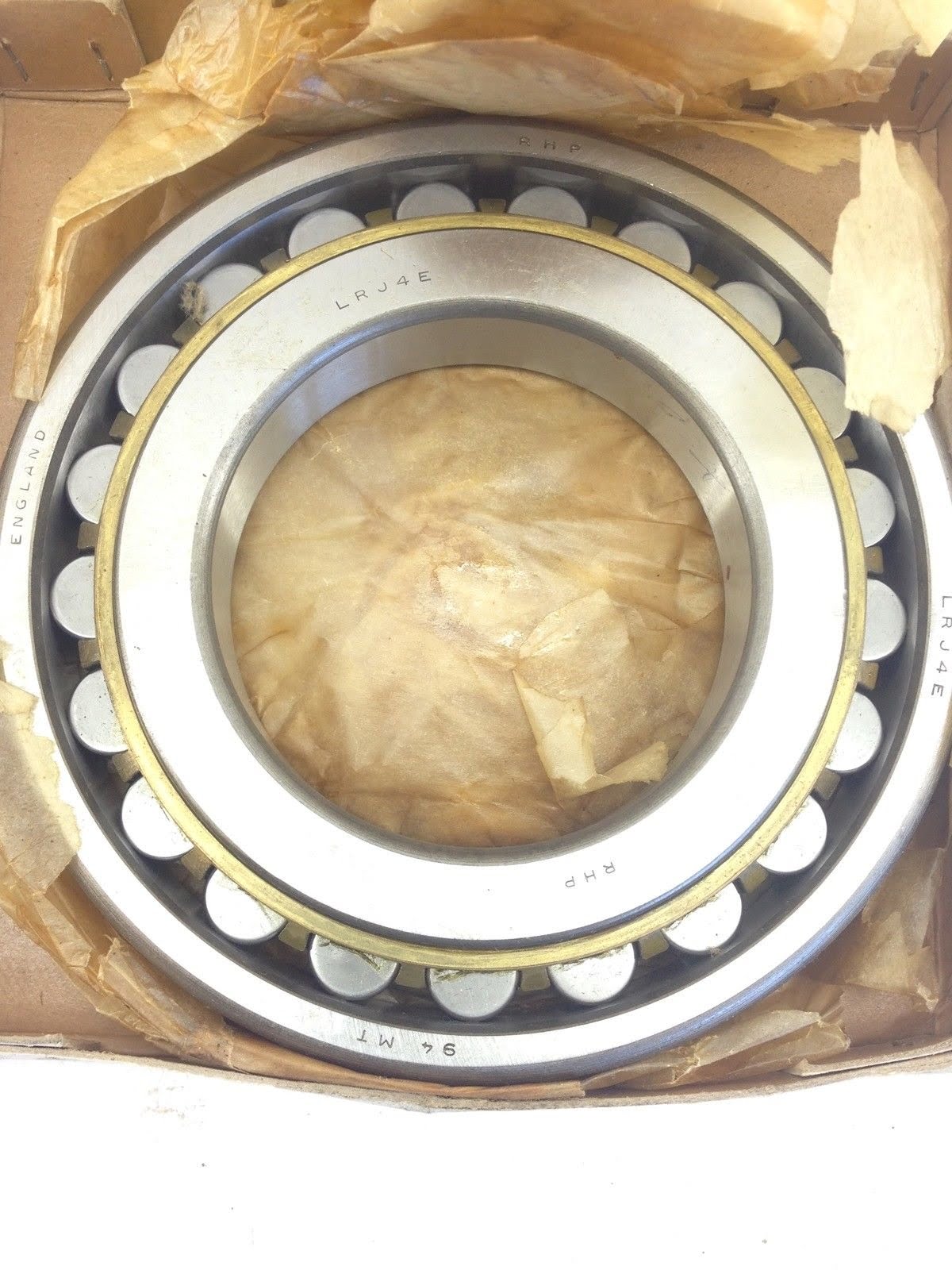 RHP LRJ4E 94MT CYLINDRICAL BALL BEARING 7.25 O.D, 4 BORE 04717 (B415)