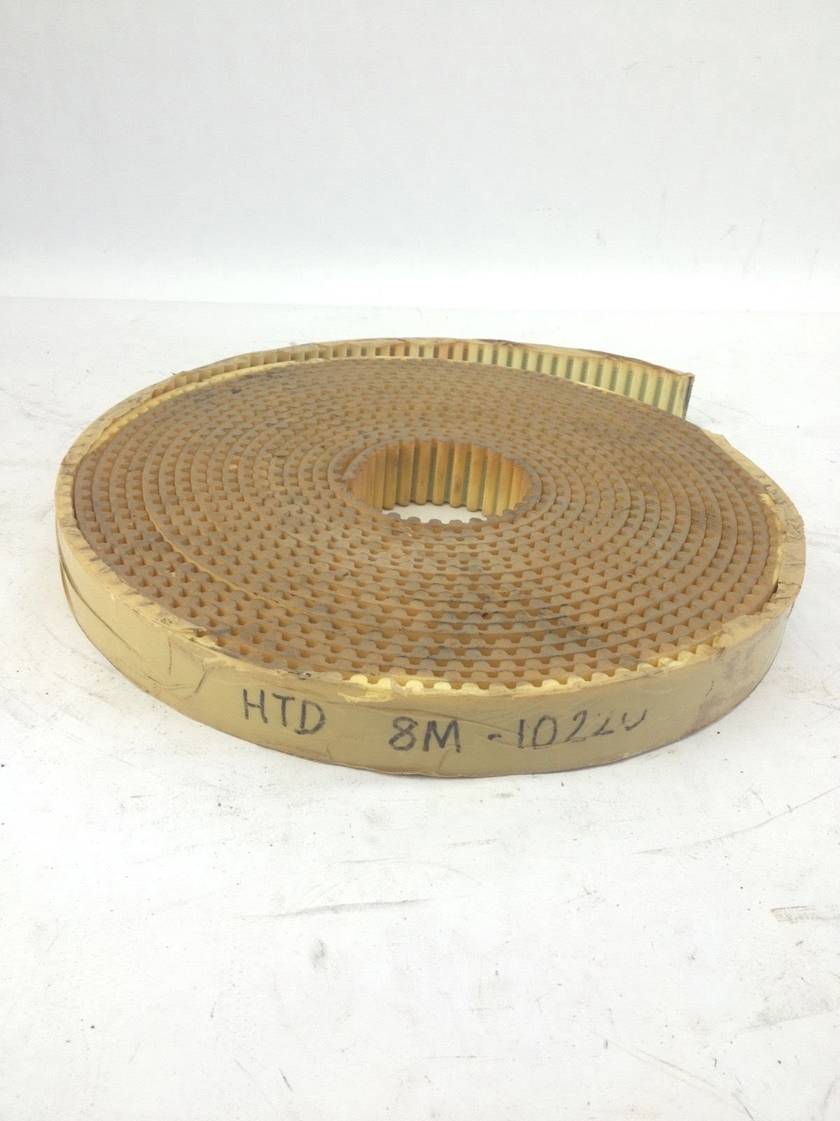 GATES HTD 8M10220 POLYURETHANE WHITE TIMING BELT (B165)