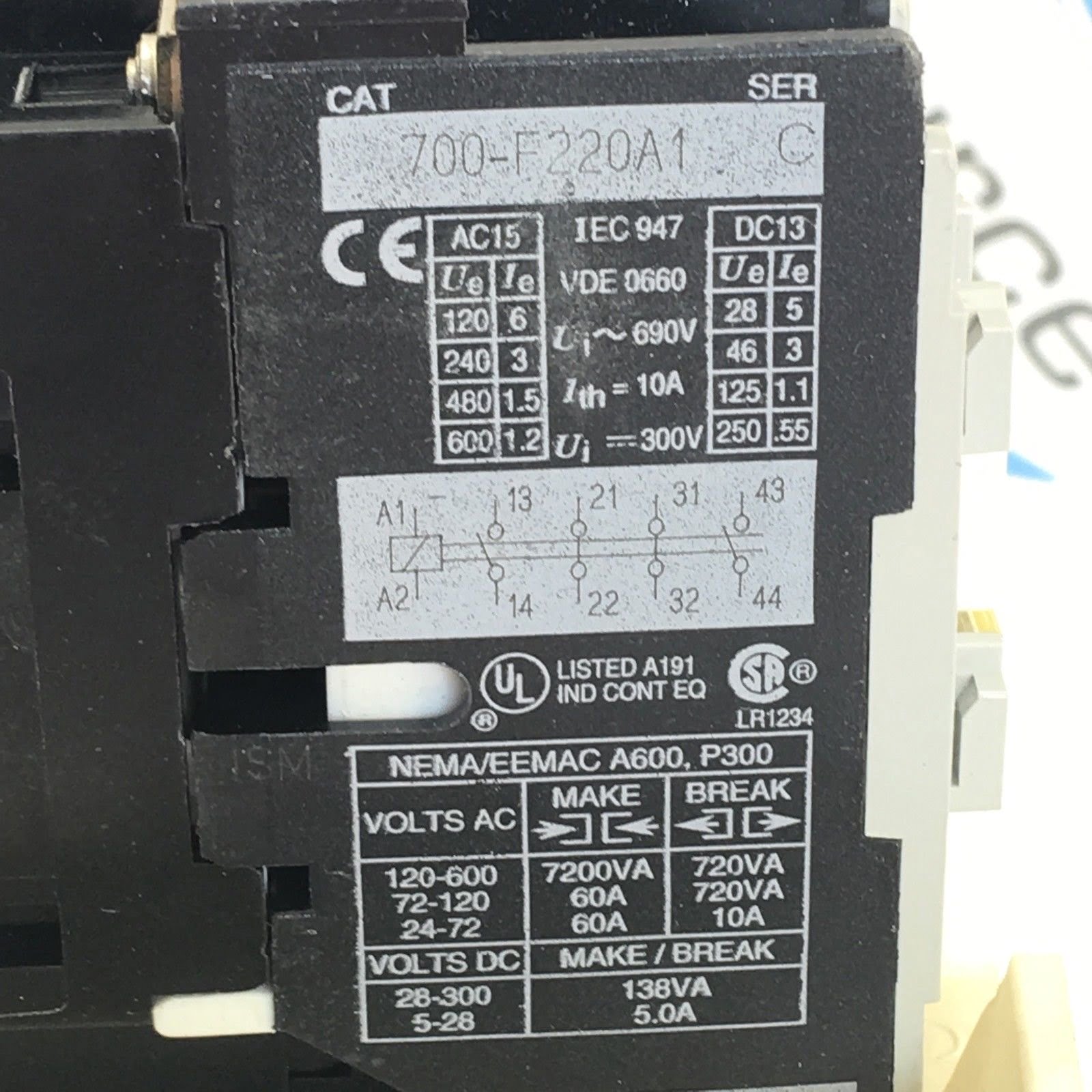 ALLEN BRADLEY 700F220A1 SERIES C TYPE F CONTROL RELAY