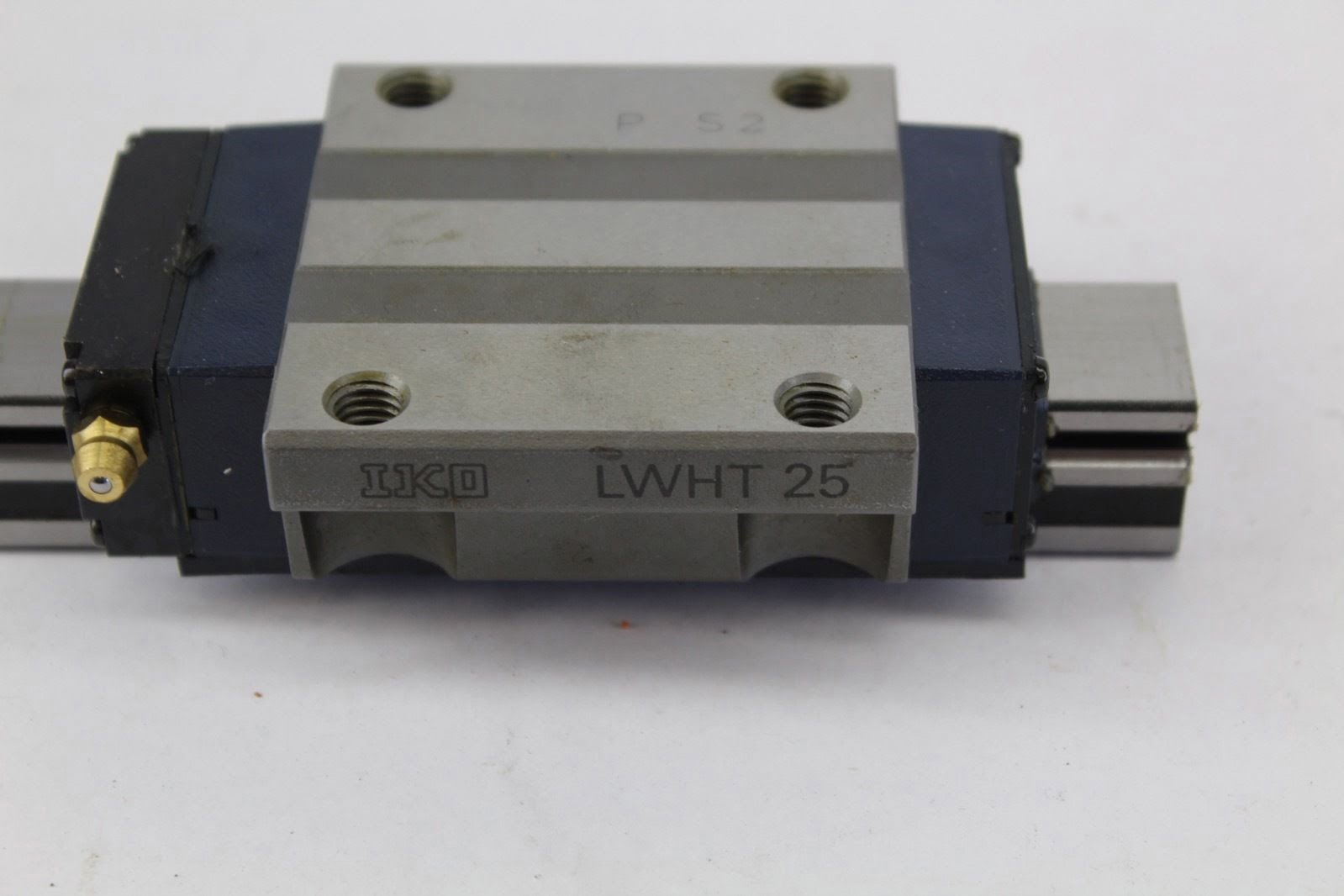 IKO Linear bearing block LWHT 25 and 9.5 rail ** (J77)