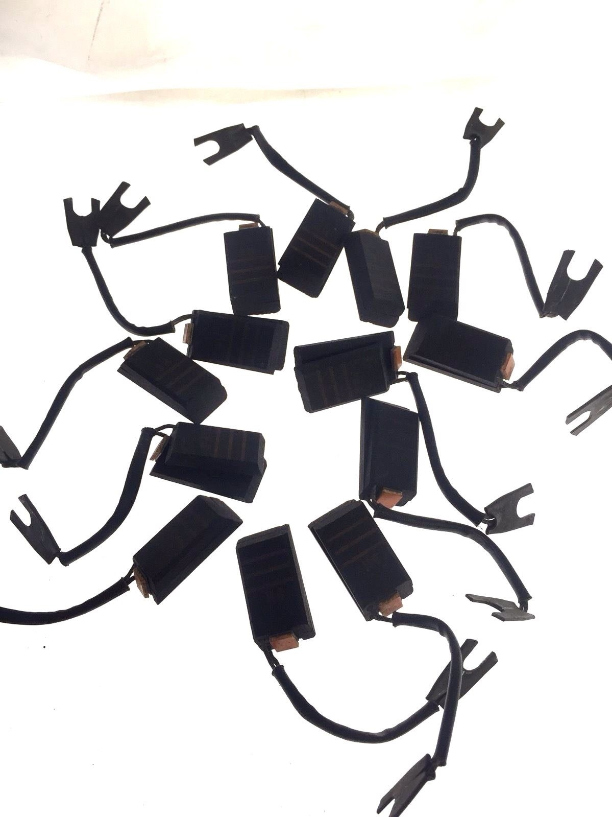 LOT OF 13 RELIANCE ELECTRIC RE44 CC MOTOR BRUSH STANDARD, , (G05)