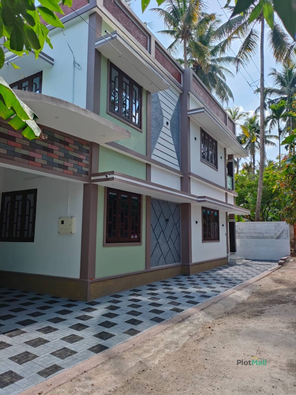 House / Villa for Sale in Amalanagar Near Amalanagar, (Thrissur) Price