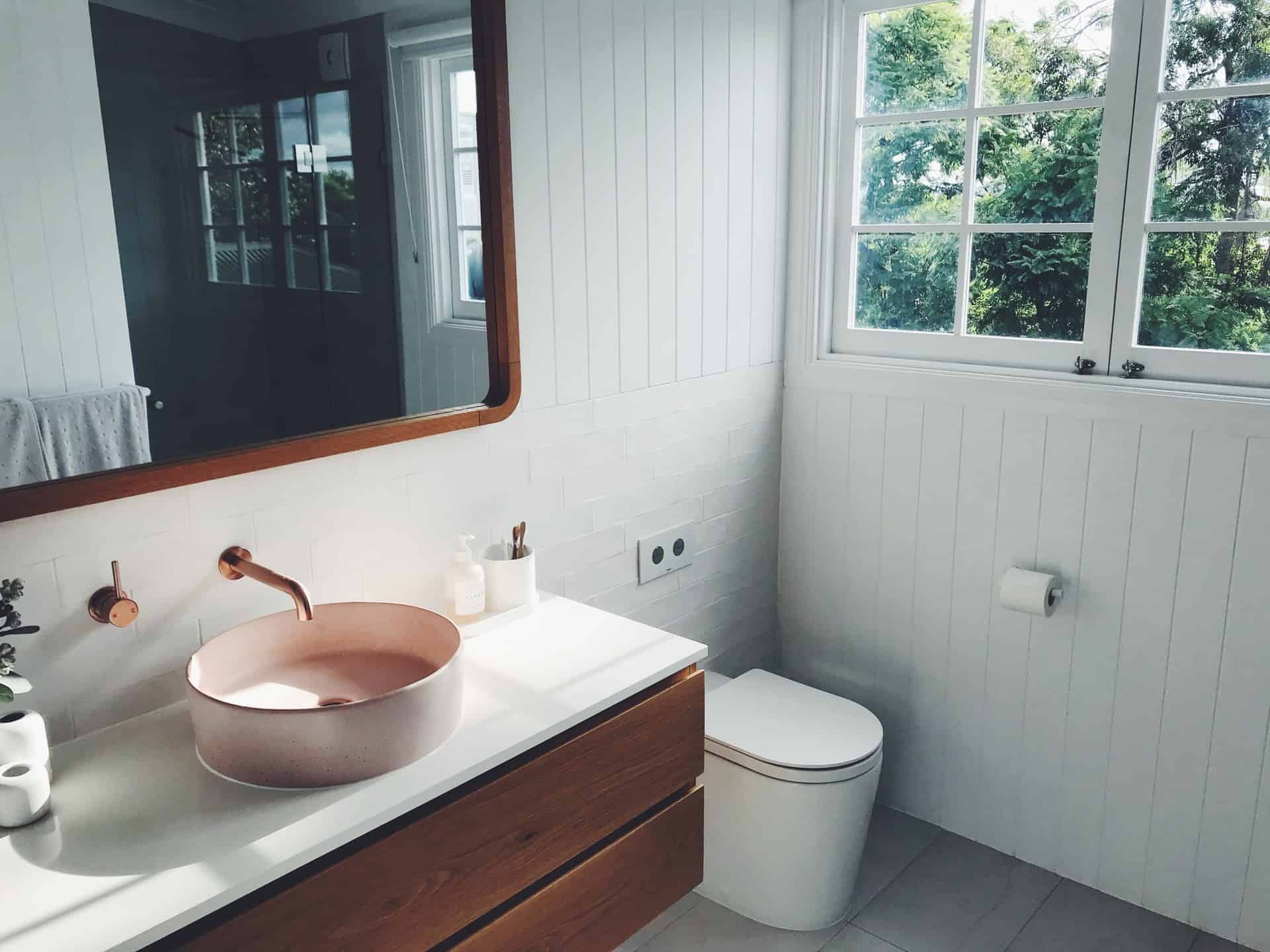 Can You Flush the Toilet When the Power Is Out? - PlumberSpot