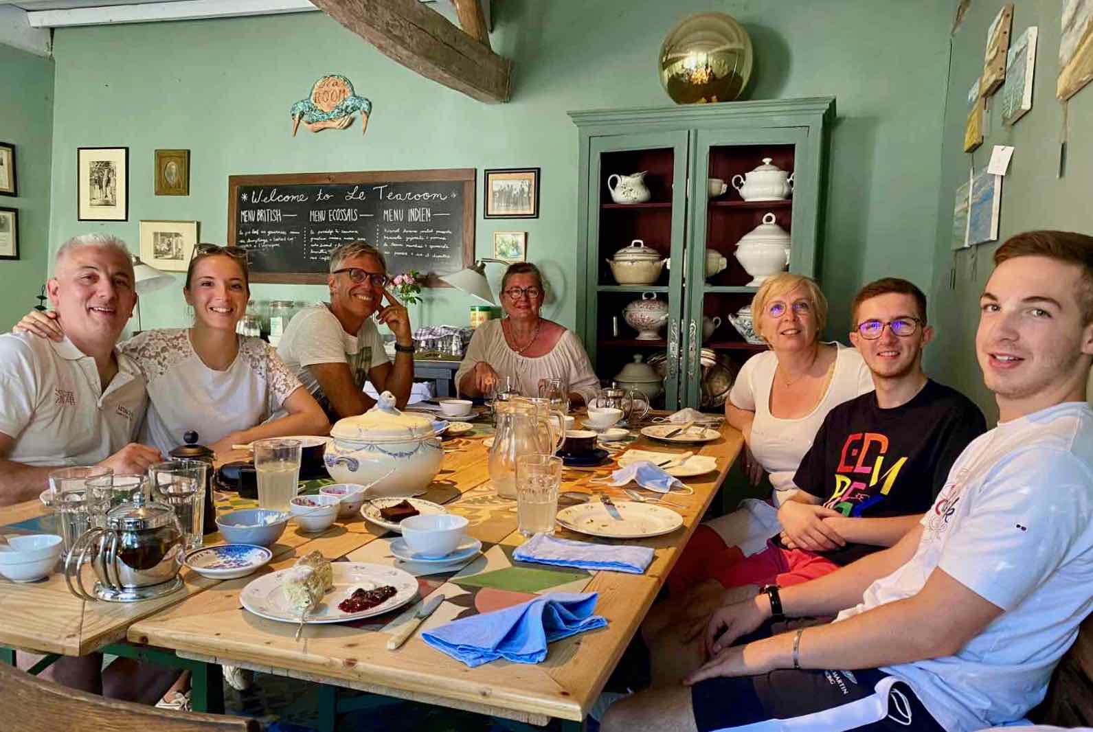 TeaRoomSaintRemyauboisgroupe Plus au nord