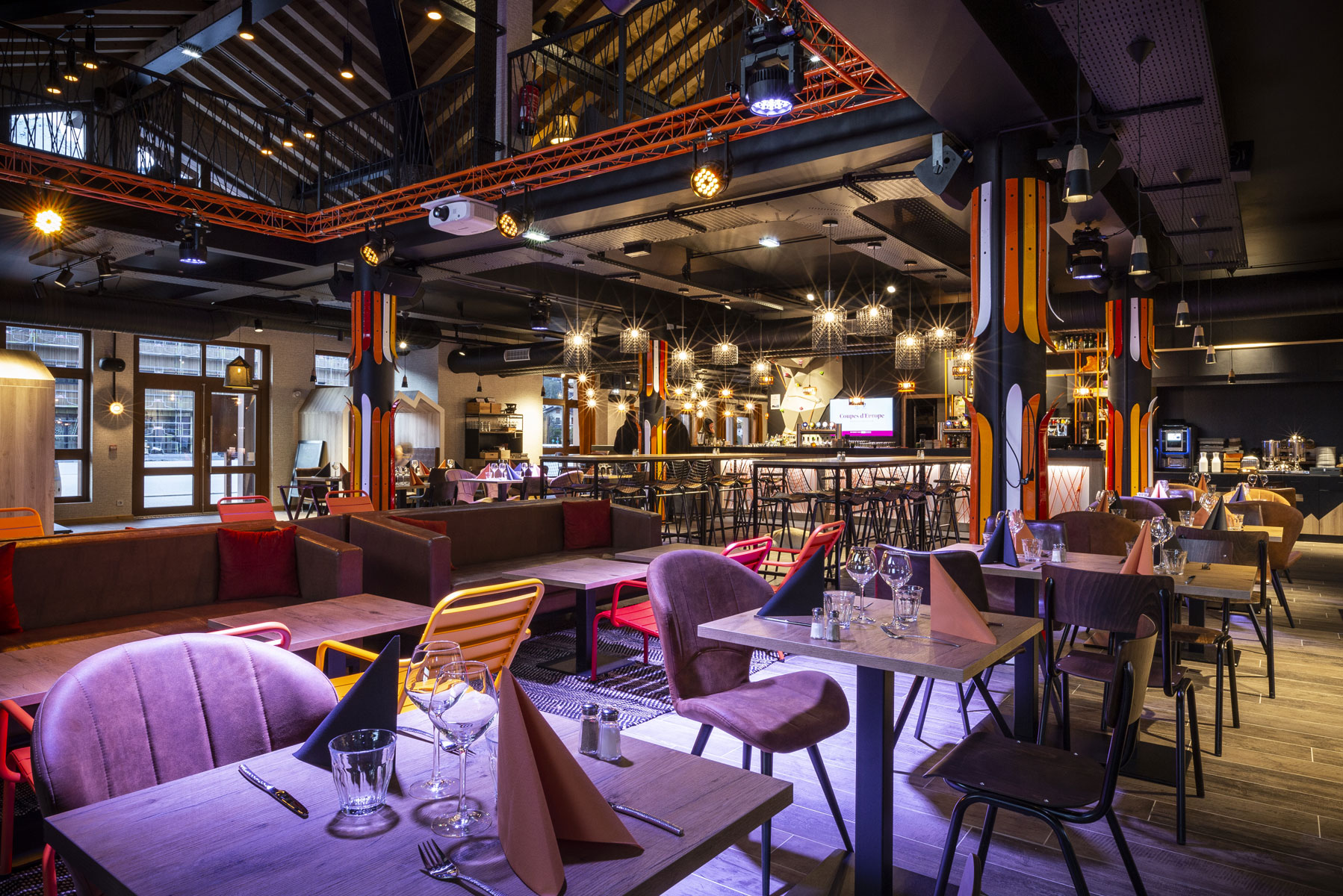 Architecte intérieur Hotel Restaurant Discotheque à Annecy