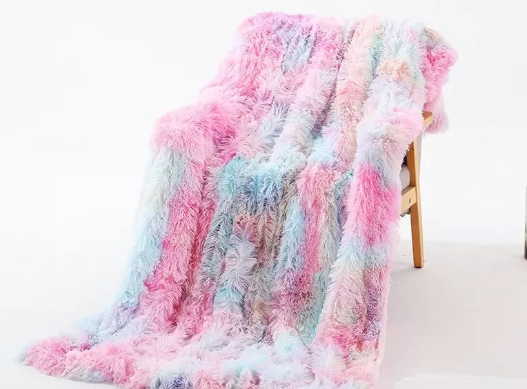 What Is A Plush Fleece Blanket? Plushie Shop