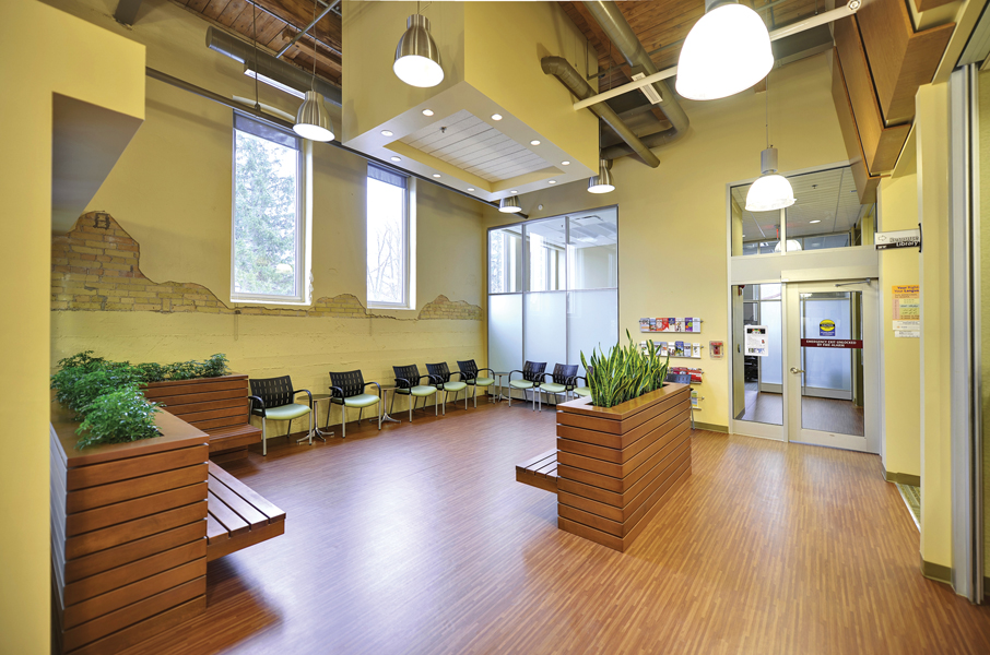 Kitchener Downtown Community Health Centre +VG Architects