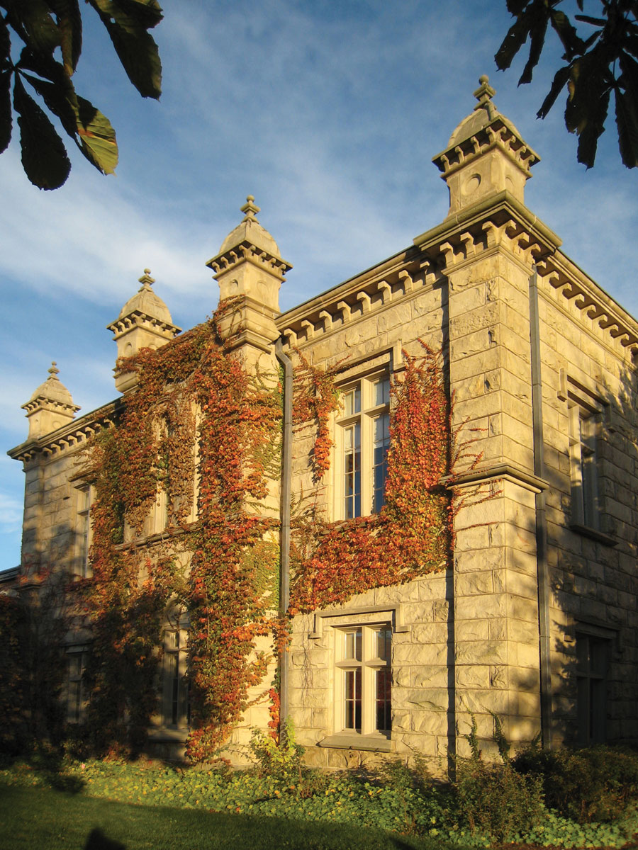 Milton Town Hall +VG Architects