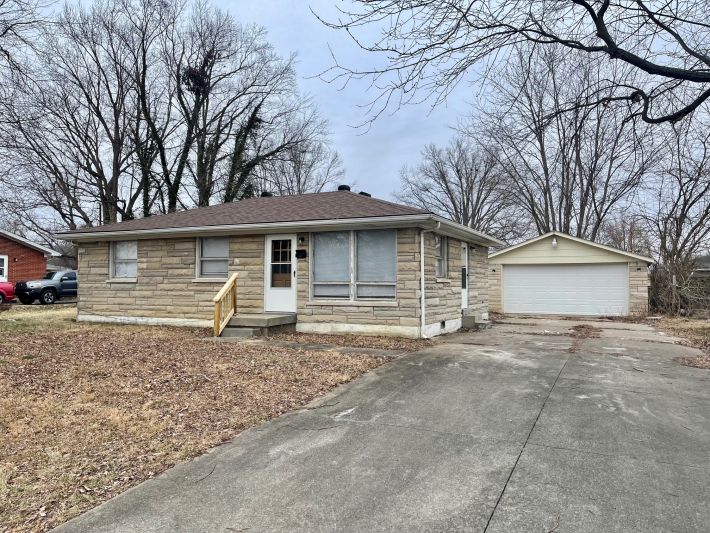 House For Rent 5303 Hosta Ln, Louisville, KY 40258