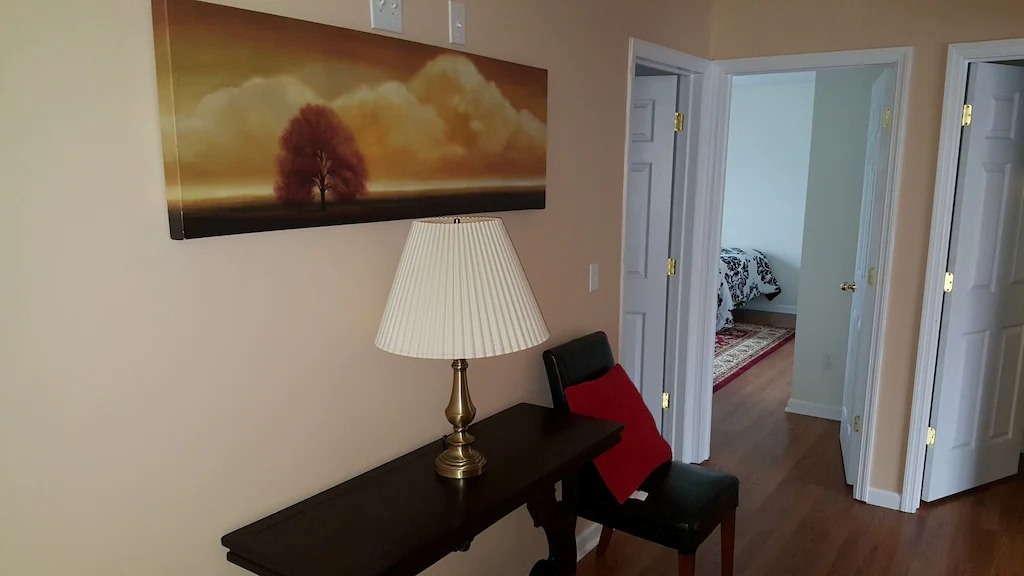 Poconos 6 Bedroom Vacation Rentals nearby Casino Long Pond Pennsylvania