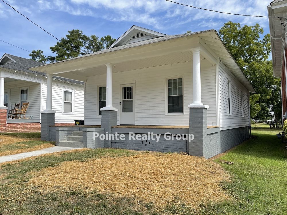 115 Franklin Street South Hill, VA 23970 Pointe Realty Group