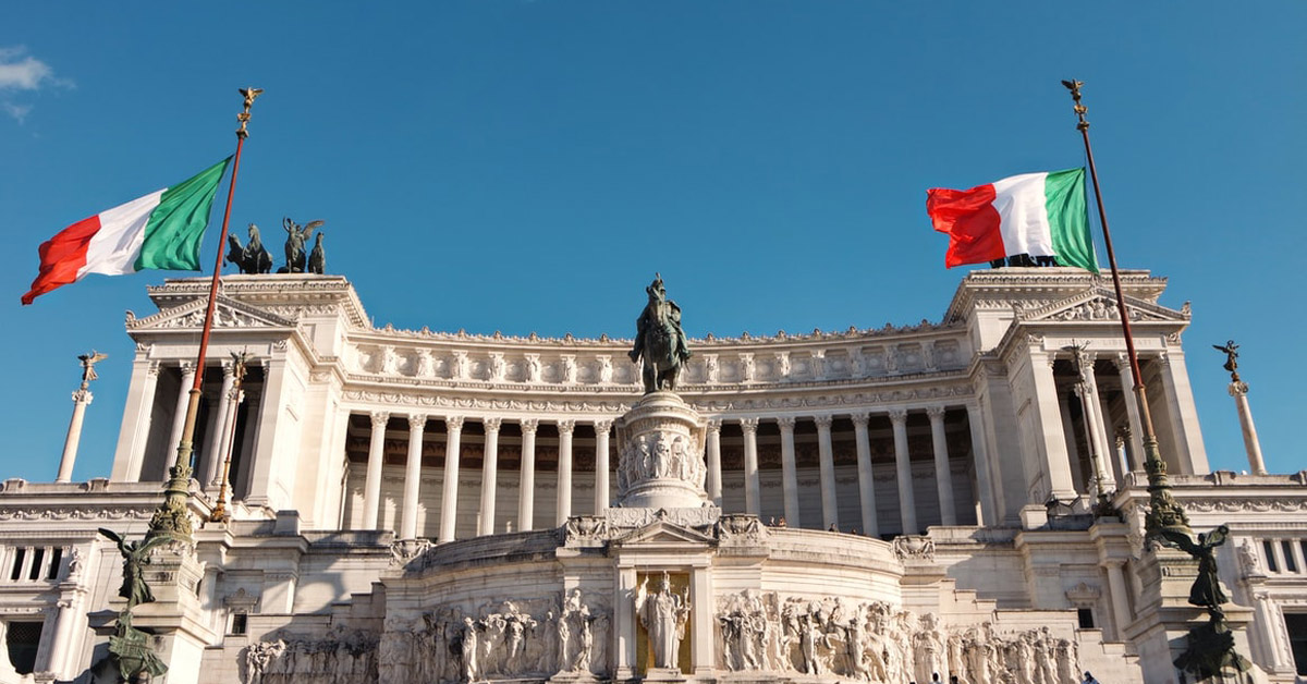 Italian as a Descendant of Latin Linguistic Comparisons