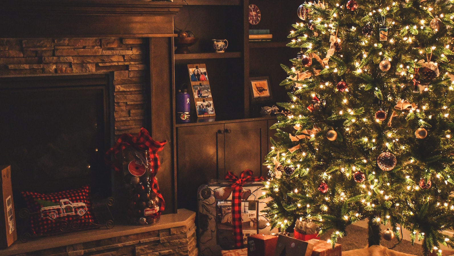 Christmas Survey How Much Will the Average American Spend in 2019