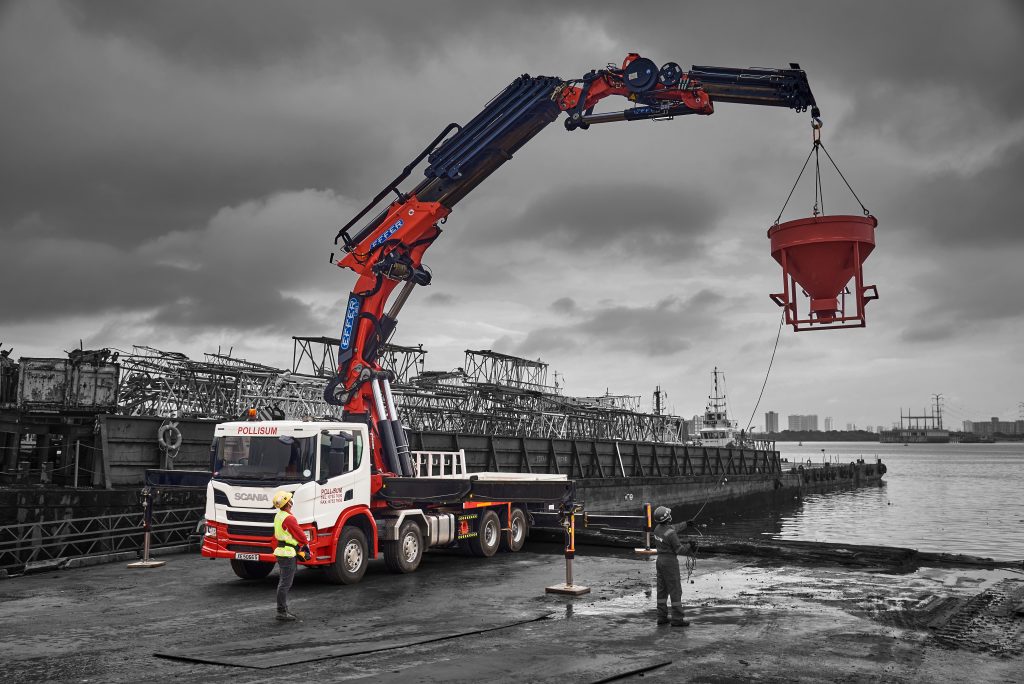 Best Lorry Crane Rental in Singapore [As of 2024] Pollisum
