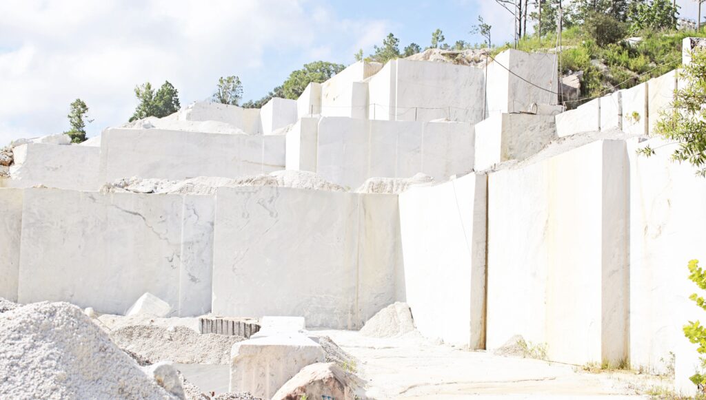 NSI 373 Marble Quarry Polycor Inc.