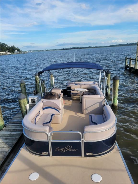 2013 SunChaser Pontoon For Sale in Millsboro DE