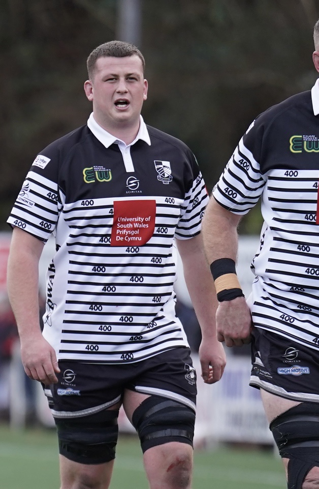 The Ponty Rugby Show with special guest Mitch Barnard PontypriddRFC