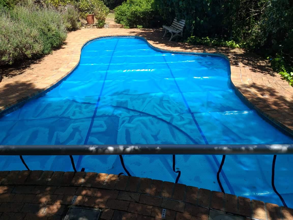 Diy Bubble Wrap Pool Cover DIY Craft