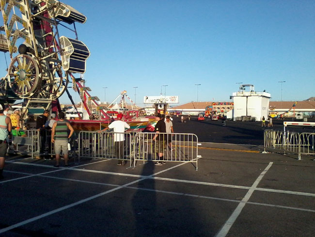 Electric Daisy Carnival (EDC) Photos From Night Two