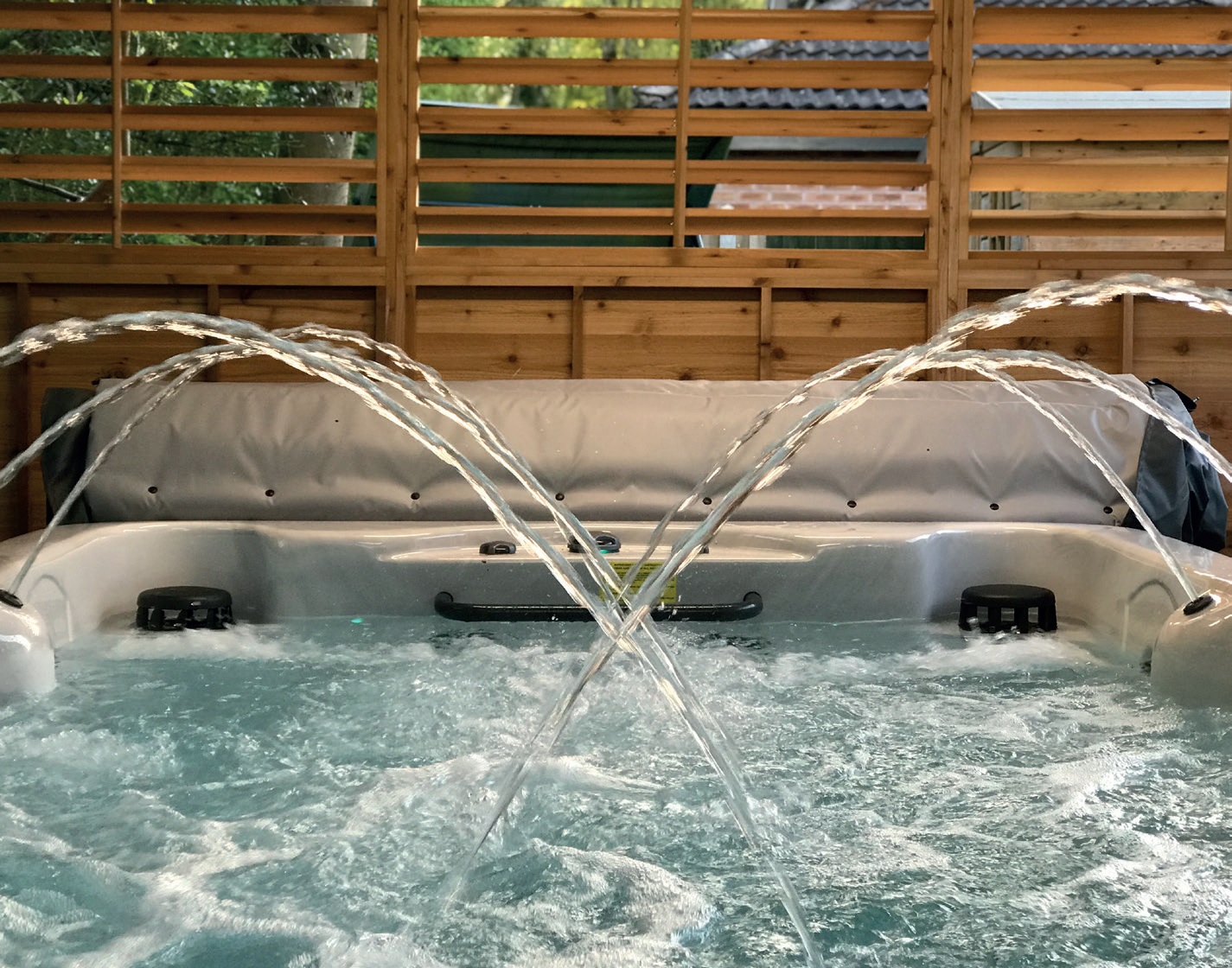 VALUE FOR MONEY Pool and Spa Scene