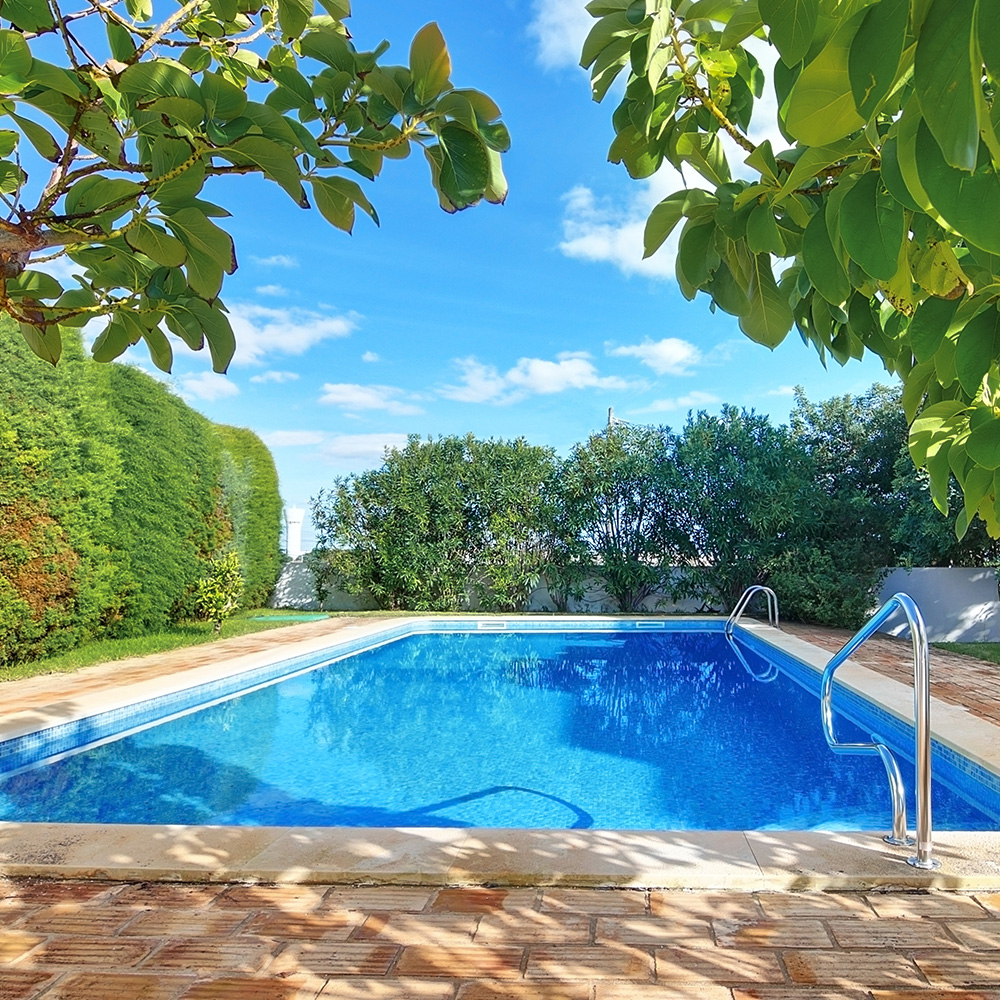 Warum ein eigener Swimmingpool? 5 Gründe die dafür sprechen