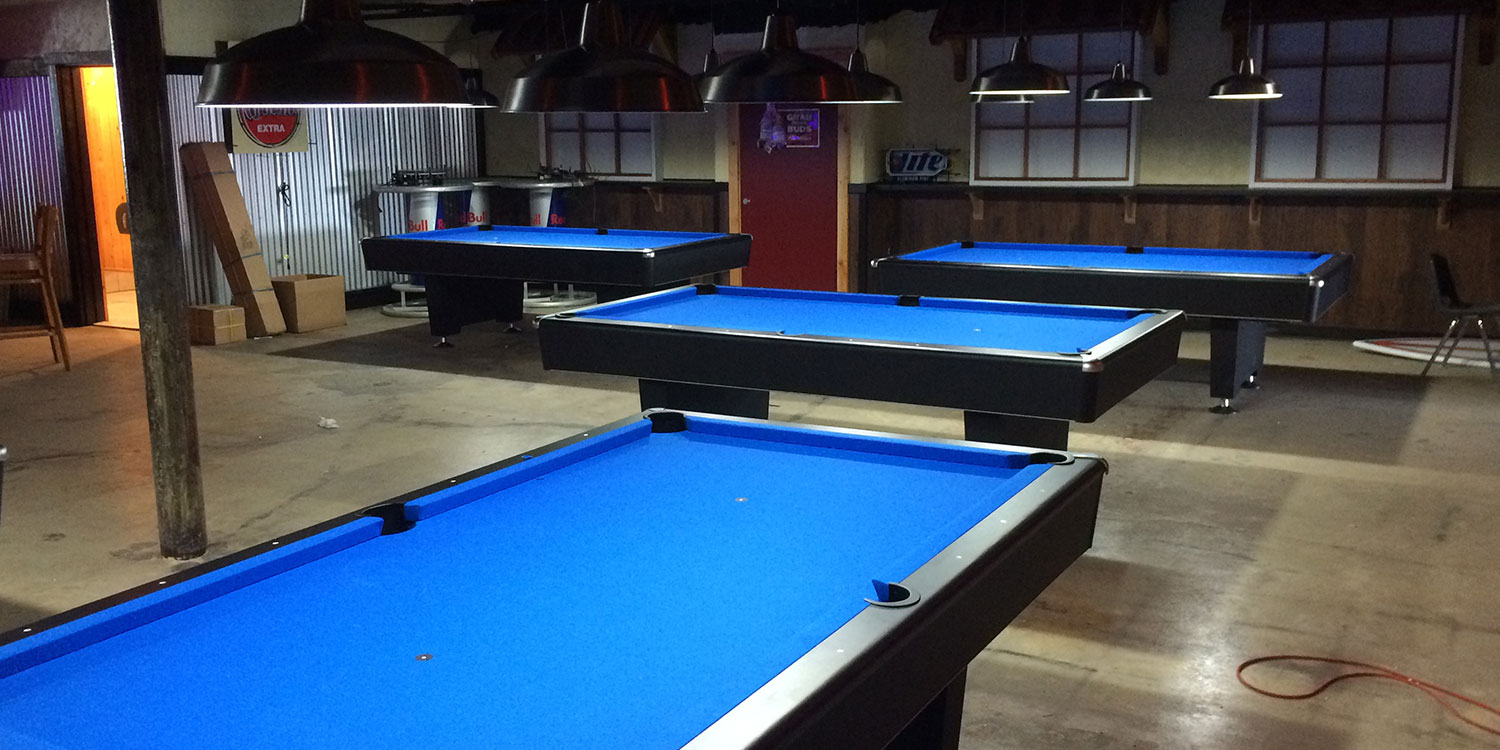 Black Diamond Commercial Pool Table